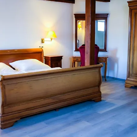 Schloss Neuburg 4* Obrigheim